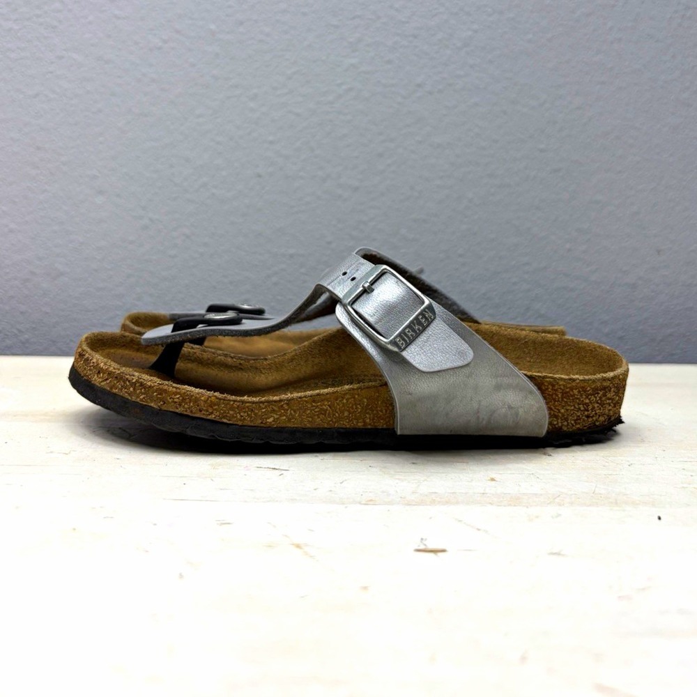Birkenstock Metallic Silver Gizeh Sandals Size 31